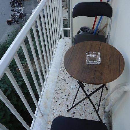 Original House Apartment Larissa Exterior photo